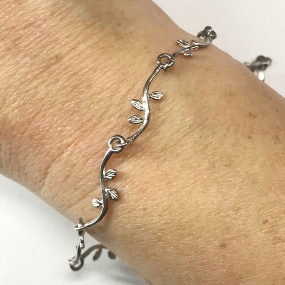 Sunstone Jewelry - 925 Sterling Silver SU Sunstone Imports Signed Delicate Dainty Vine Bracelet